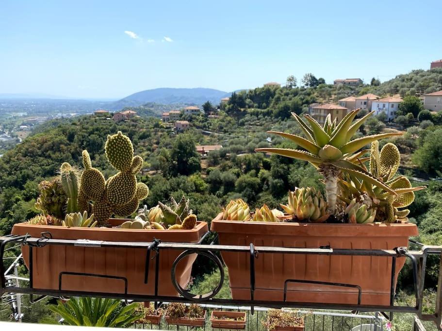 Villa Vezzhouse Vezzano Ligure Exterior foto